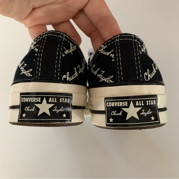 Converse Women’s Size 6.5 Chuck Taylor 70 OX Scripted Signature Print - Picture 7 of 8